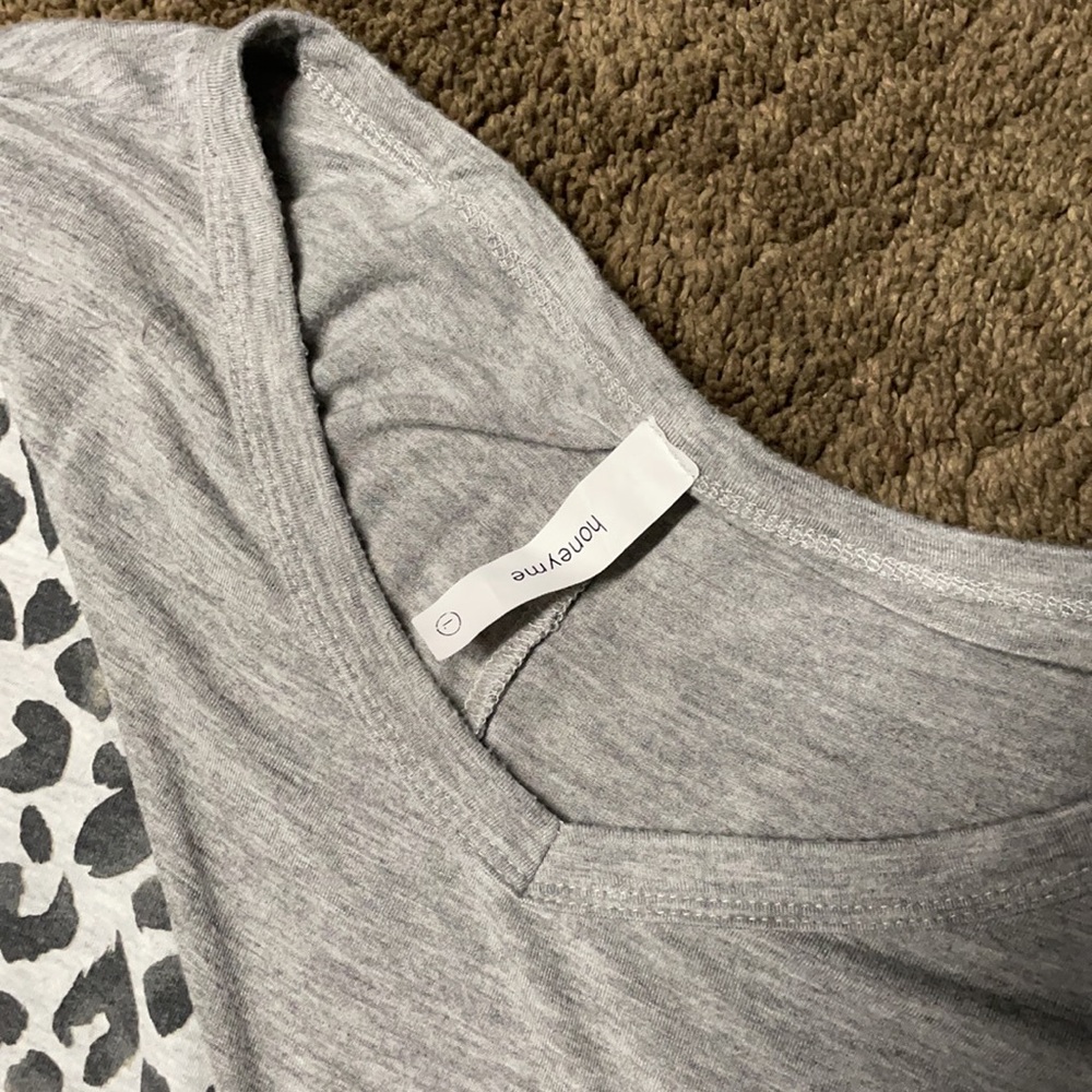 Shirt - Picture 2 of 3